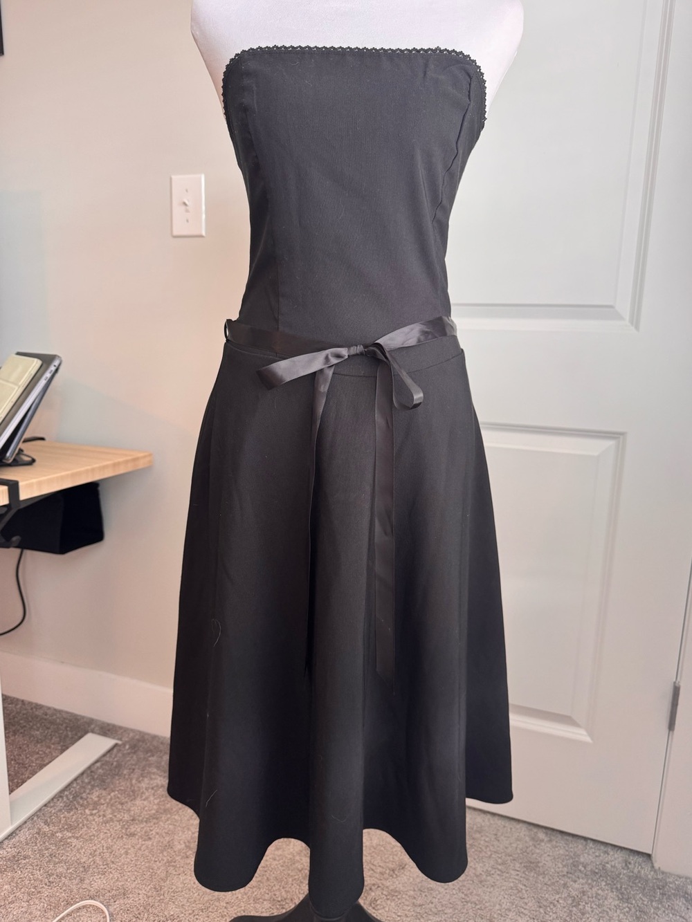 Vintage Y2K Charlotte Russe Strapless Black Midi Dress Lace Trim Satin Tie M
